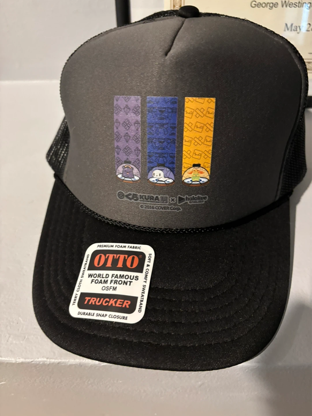 Hololive Kura Trucker Hat