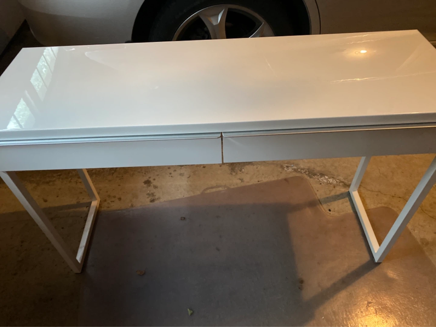White Desk with TDrawers can be used as a hall consol - photo 3