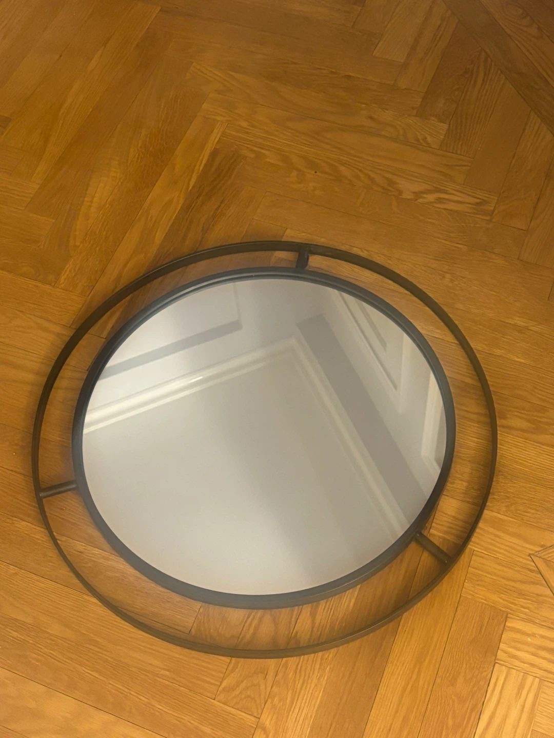 24” Round Black Iron Mirror