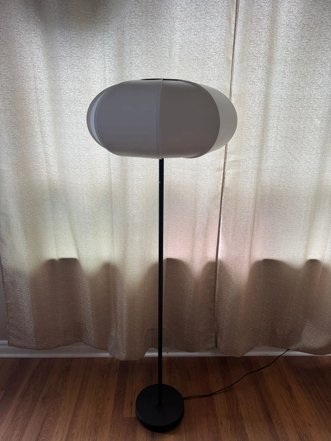 Ikea Lamp like new in great condition - photo 2