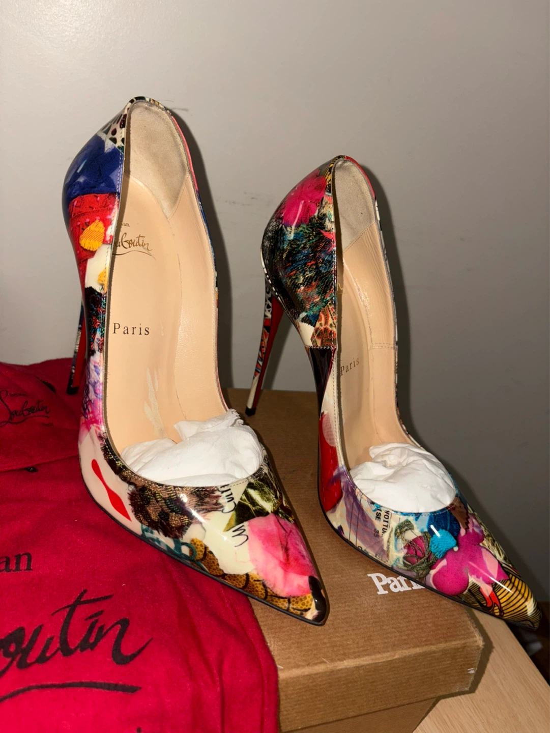 RARE Christian Louboutin Patent Pumps Sz 39.5 | Complete Set