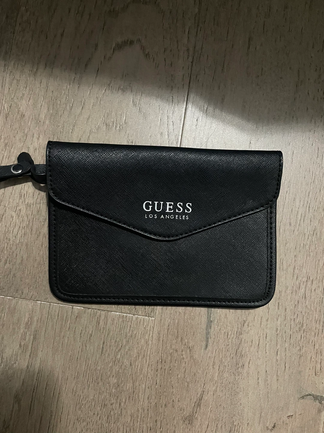 GUESS Los Angeles Black Clutch Wallet