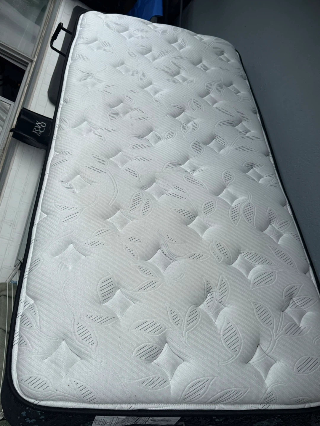 Mattress - photo 2