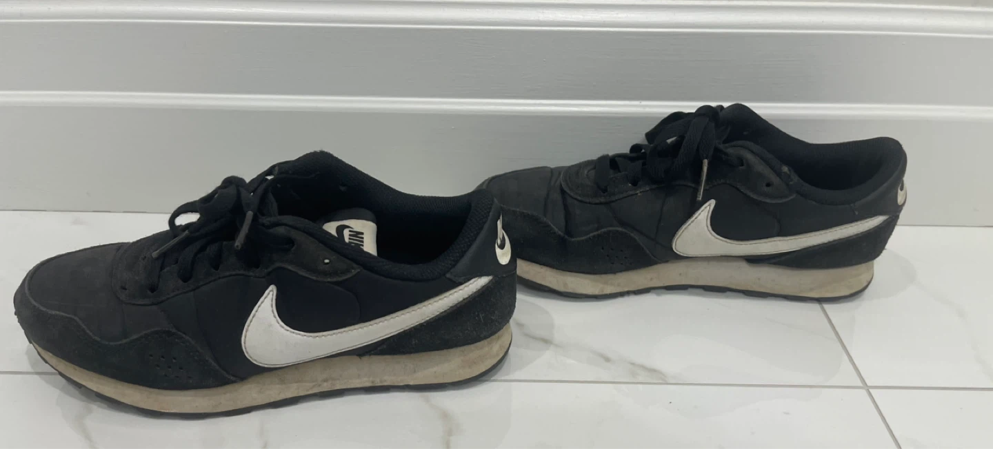 Nike Black and White Running Shoes - Size 5Y