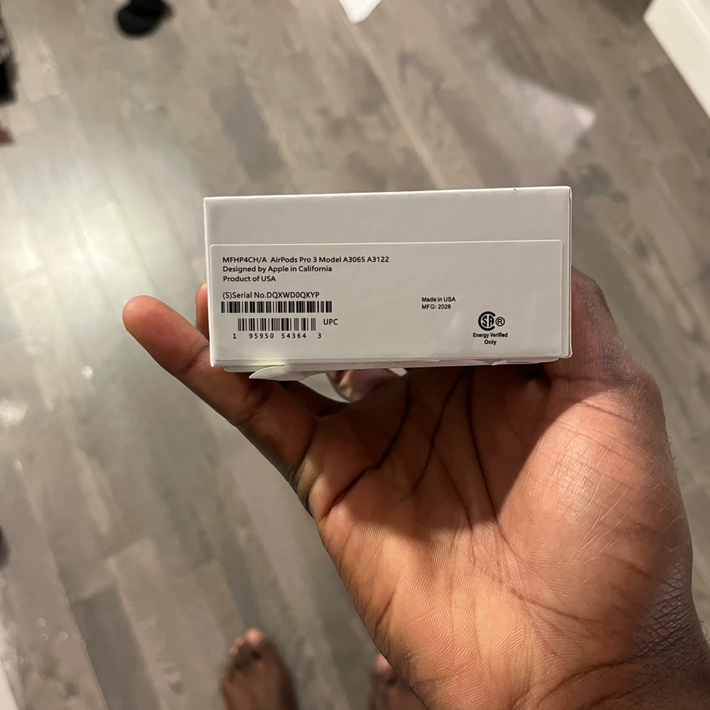 Apple AirPods Pro 3rd Gen - photo 4