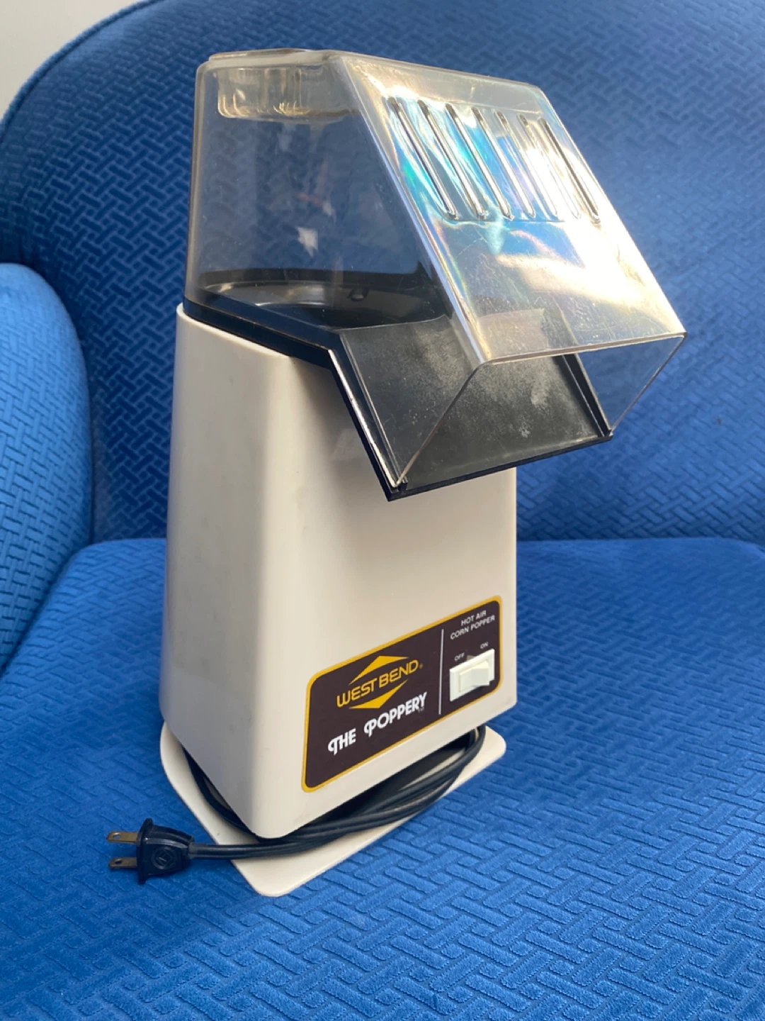 West Bend The Poppery Hot Air Popcorn Popper