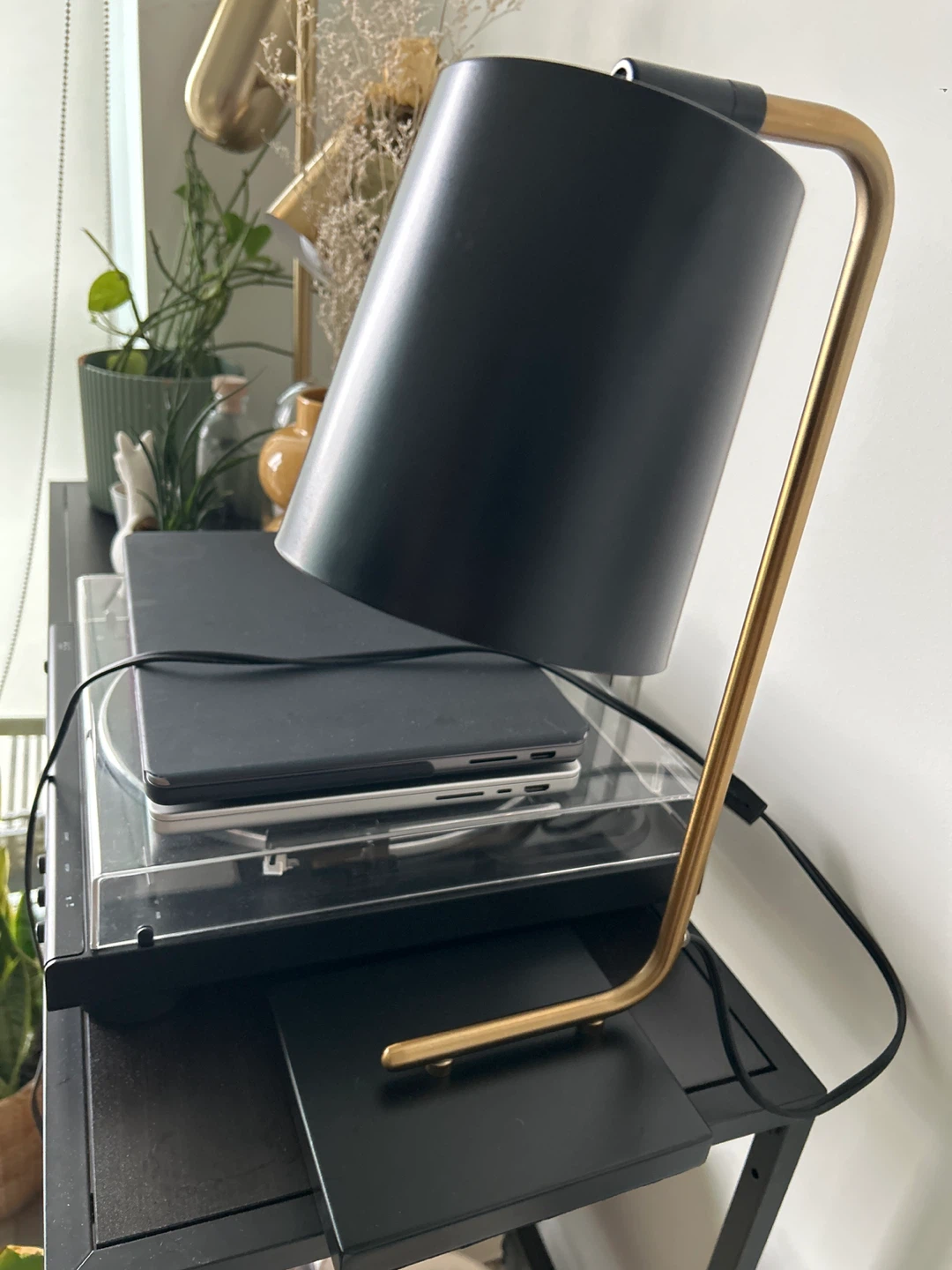 Black Table Lamp with Gold Arm - photo 3