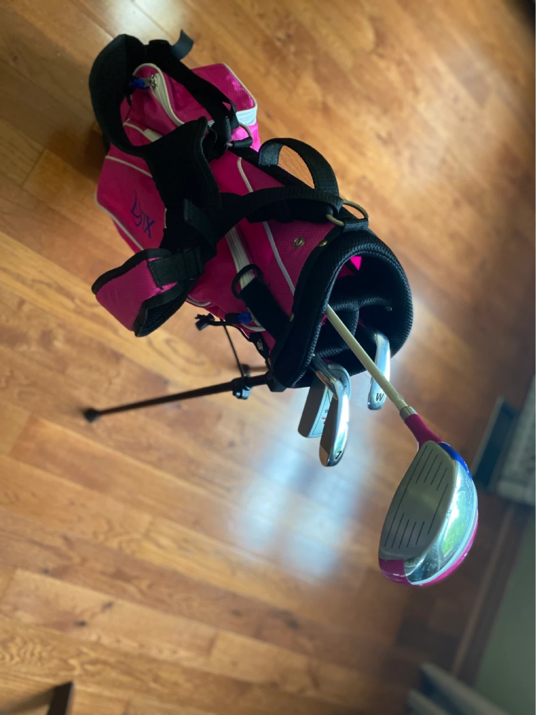 Lynx Jr. Pink Golf Club Set - photo 2