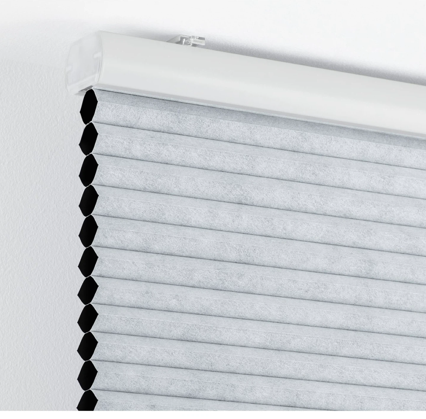 IKEA Black-out Cellular Blinds (x2) - photo 2