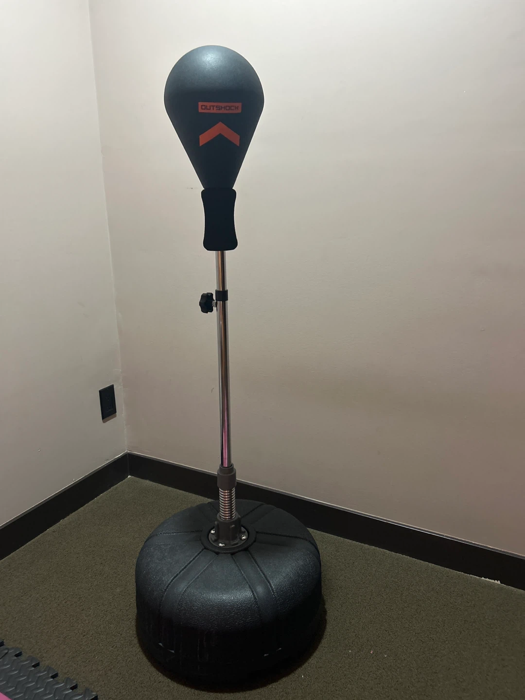 OUTSHOCK Adjustable Speed Bag