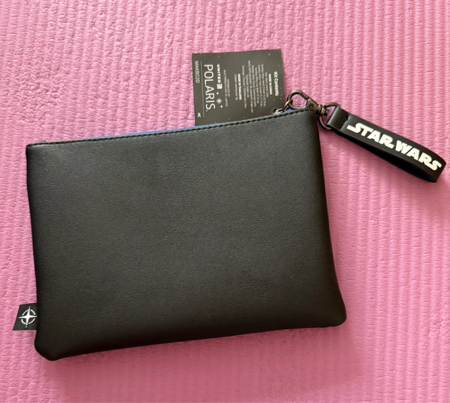 NEW✨ Star Wars The Rise of Skywalker Pouch with Earplugs - photo 4