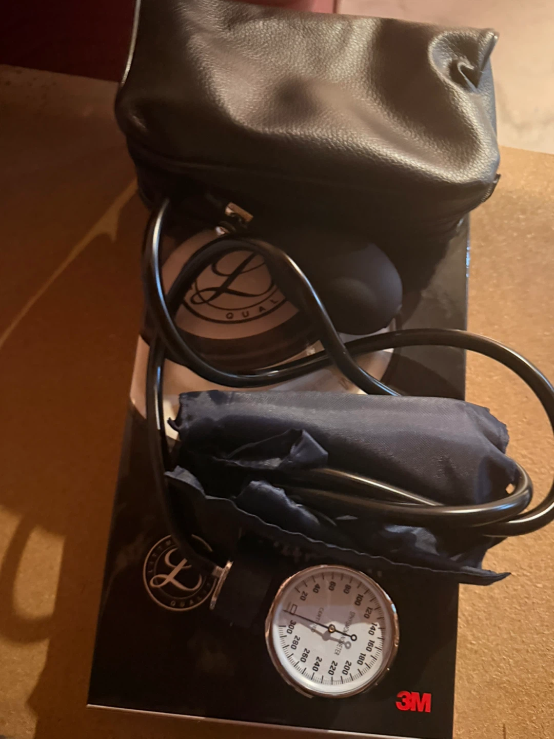 NEW Manual Blood Pressure Cuff & Gauge Set – Never Used - photo 2
