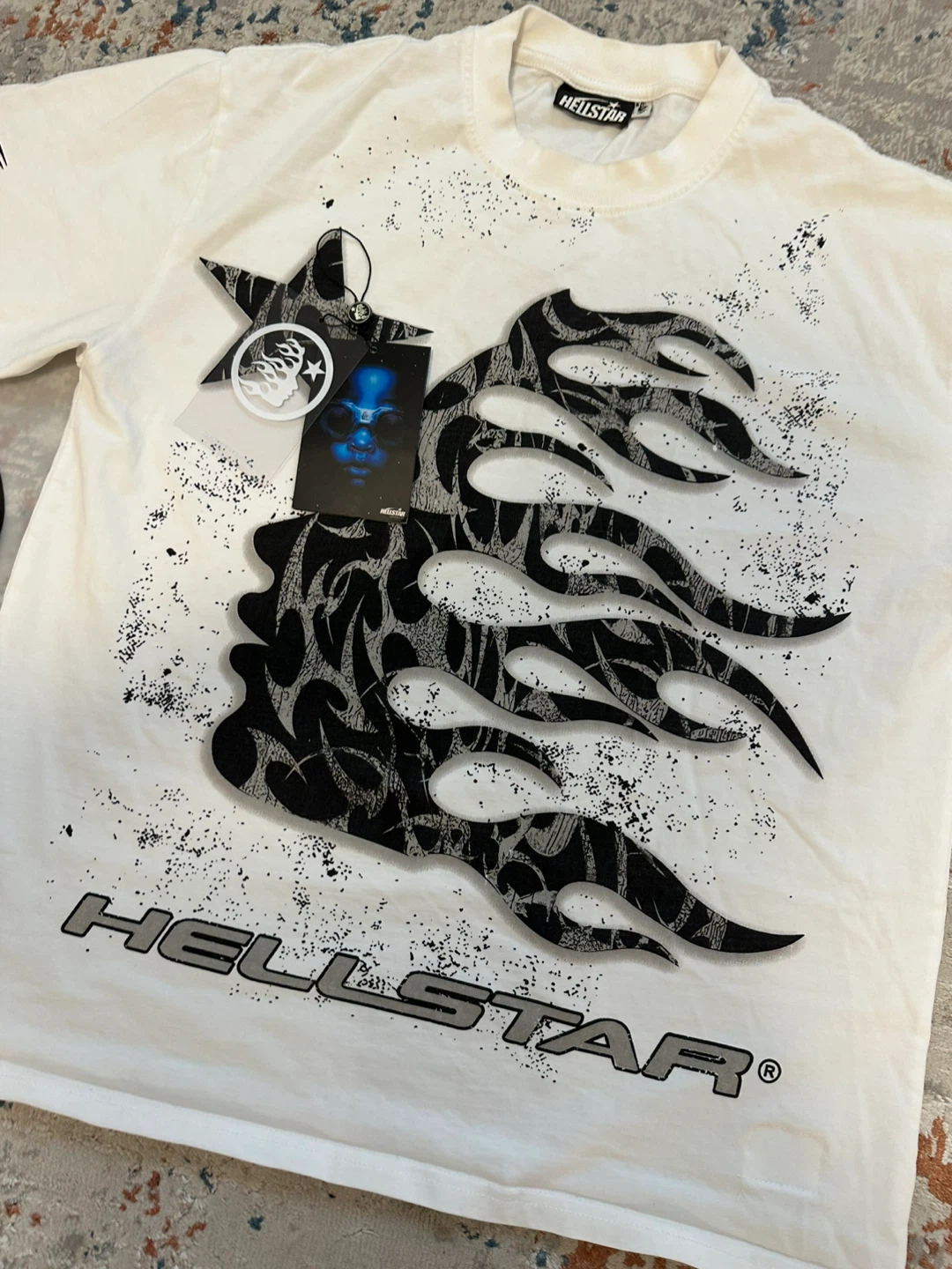 Hellstar White Flame T-Shirt Like new - photo 3