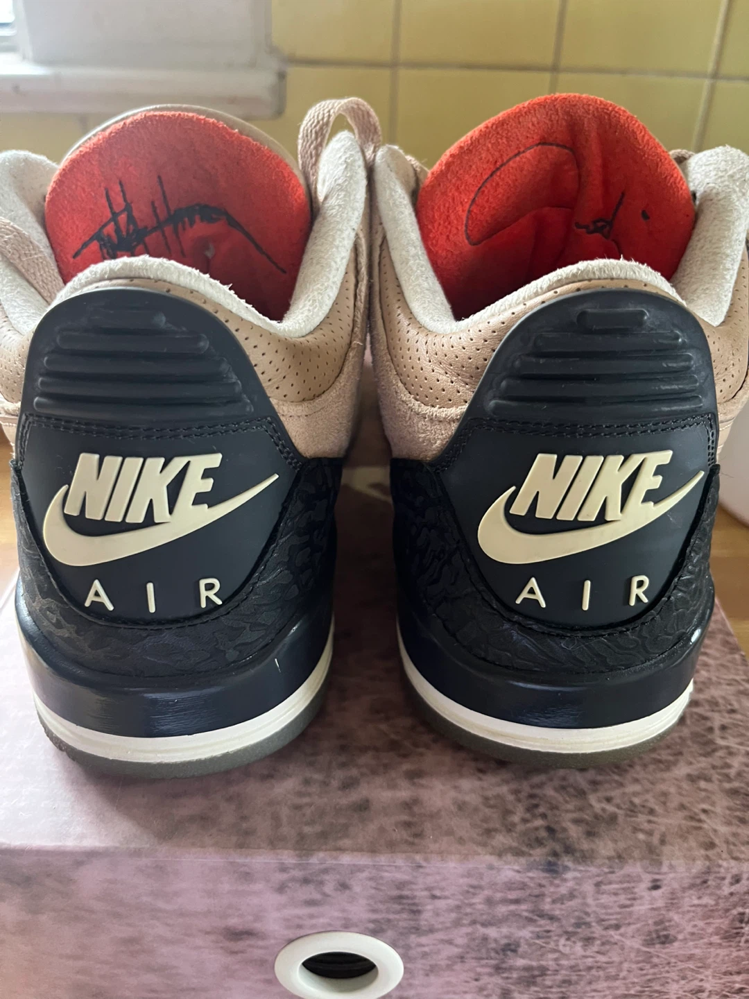 Air Jordan JTH 3 size 8.5 - photo 3