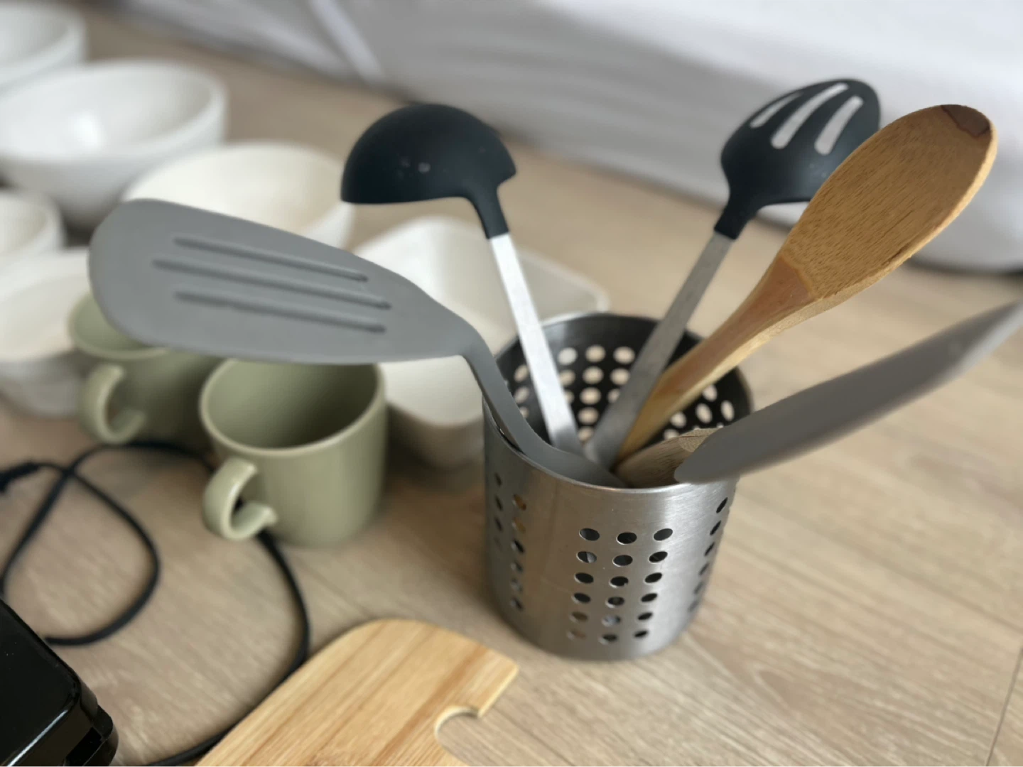 Moving Sale - Chef Sandwich Maker & Kitchenware Set - photo 5