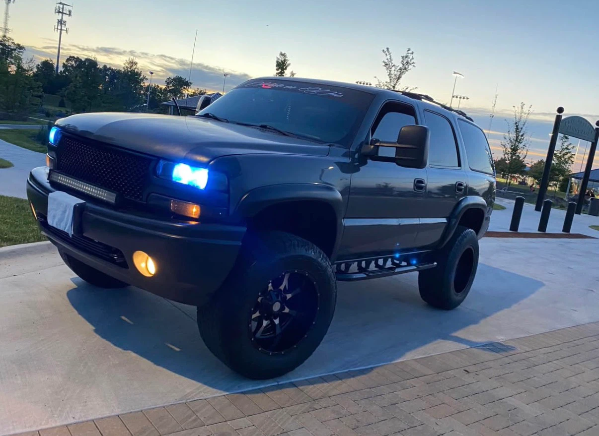 Chevrolet Tahoe 2001 - photo 2