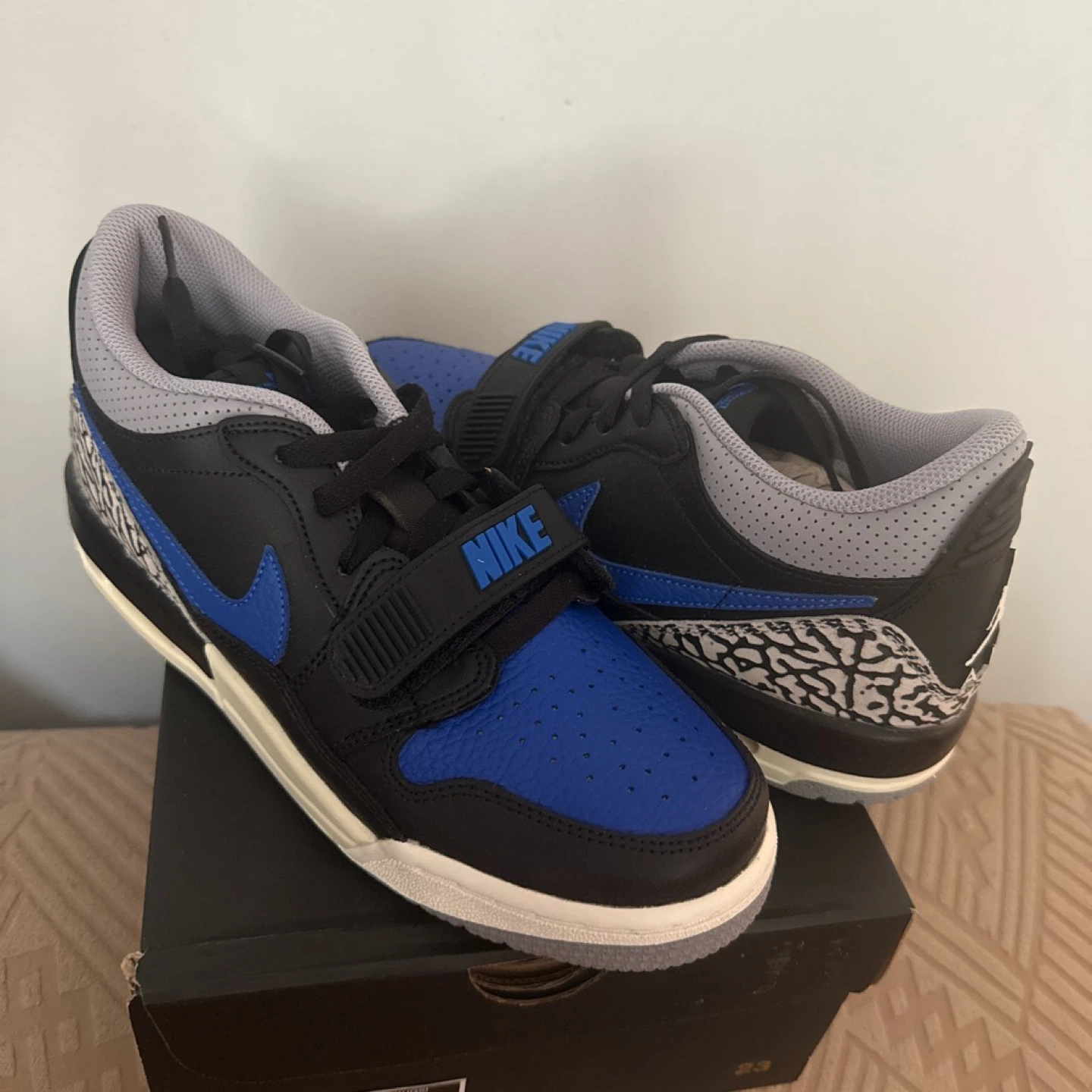 Jordan Legacy 312 Low GS Youth Size 7Y Shoes - photo 2