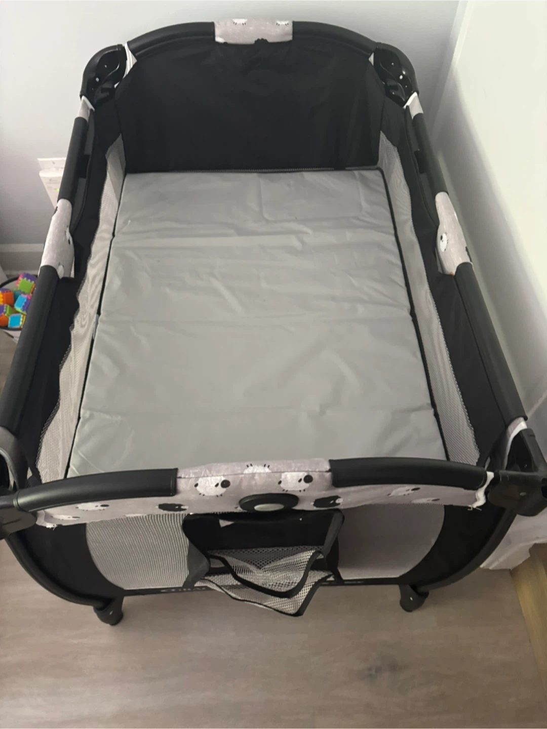 Graco Pack 'n Play Portable Playard with Newborn Bassinet - photo 4