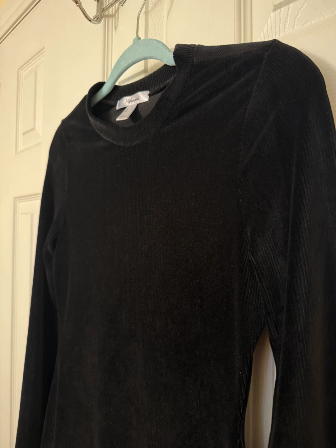 ReVamped Black Velvet Long Sleeve Dress - photo 4