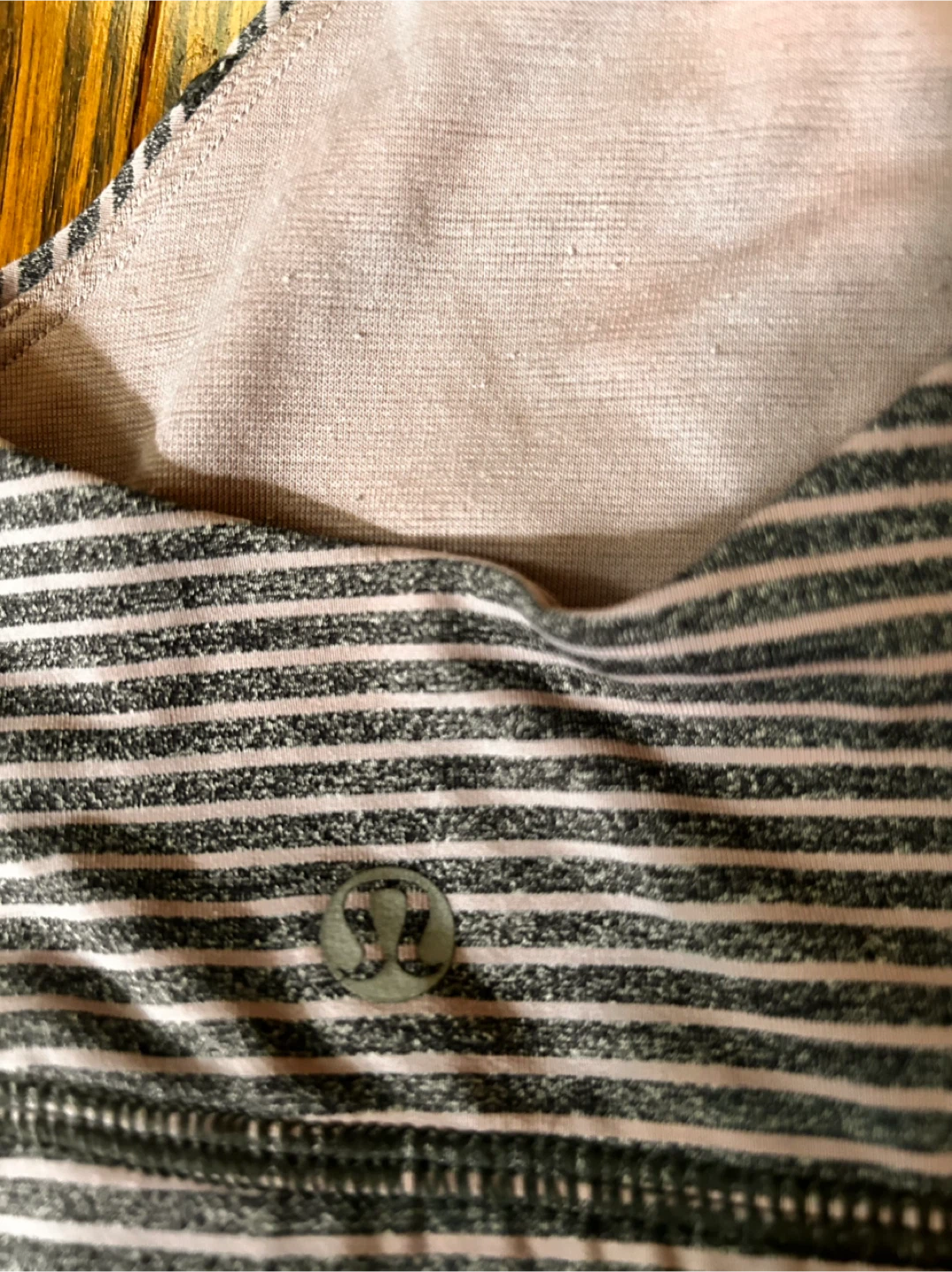 2 Lululemon Sports Bra Size 6 Striped - photo 5