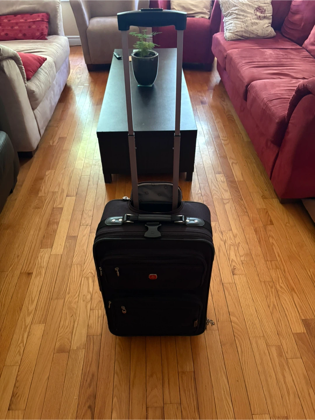 Swiss Gear Rolling Suitcase - photo 4