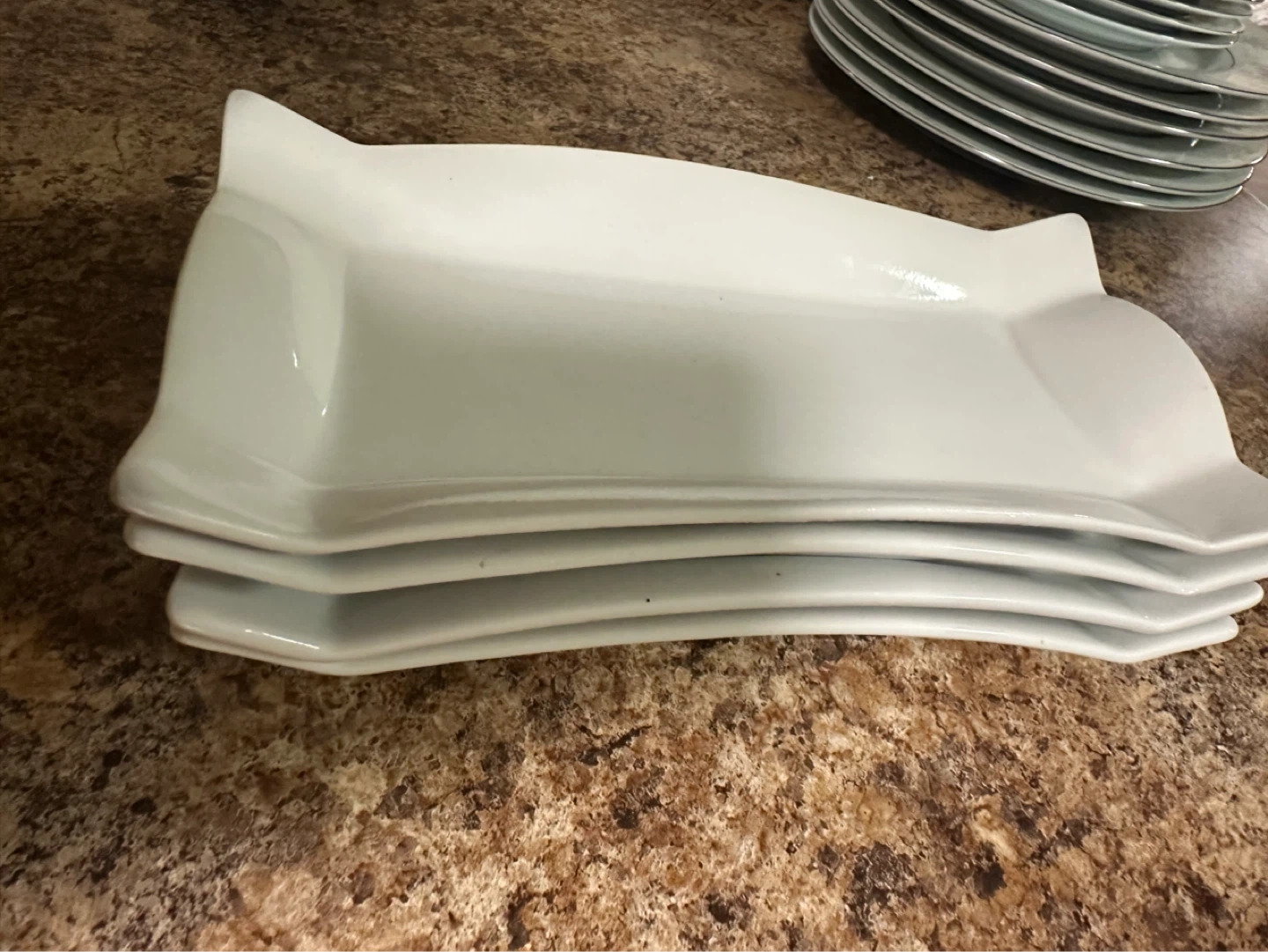 Set of 4 White Ceramic Serving Platters - photo 2