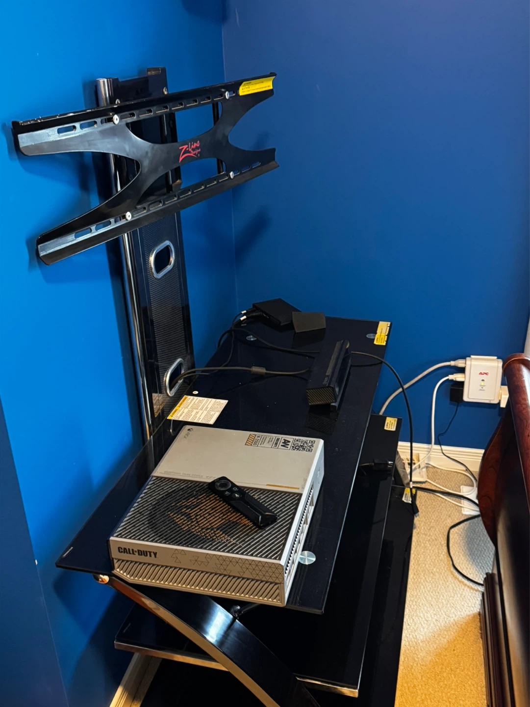 Z-Line TV Stand with Mount - photo 3
