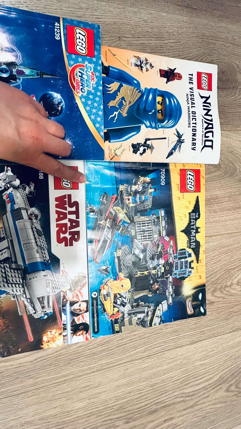 "LEGO Instruction Manuals Lot – Ninjago, Batman Movie, Star Wars - photo 2