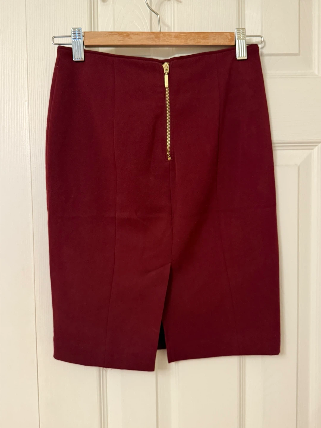 H&M Burgundy Pencil Skirt - photo 2