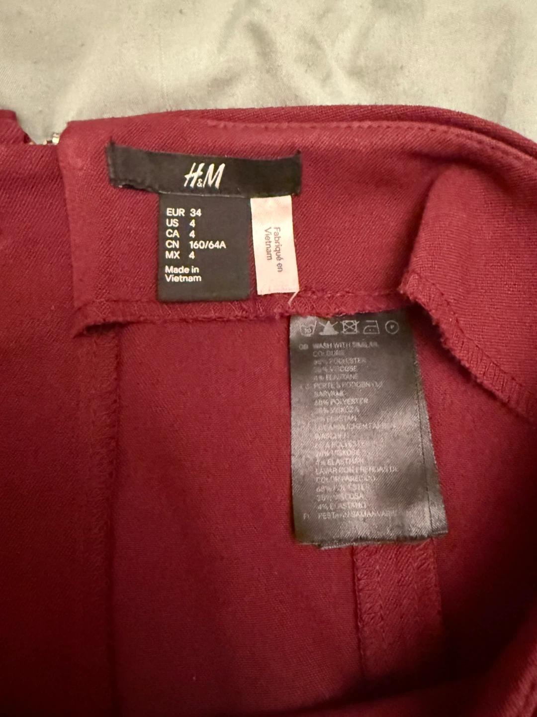 H&M Burgundy Pencil Skirt - photo 3