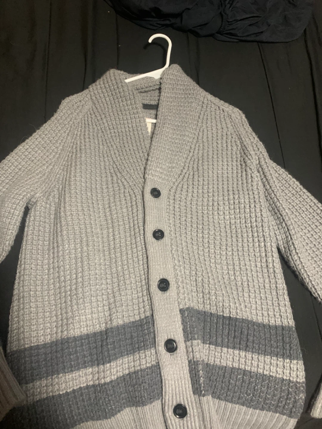 $20 men banana republic (L)