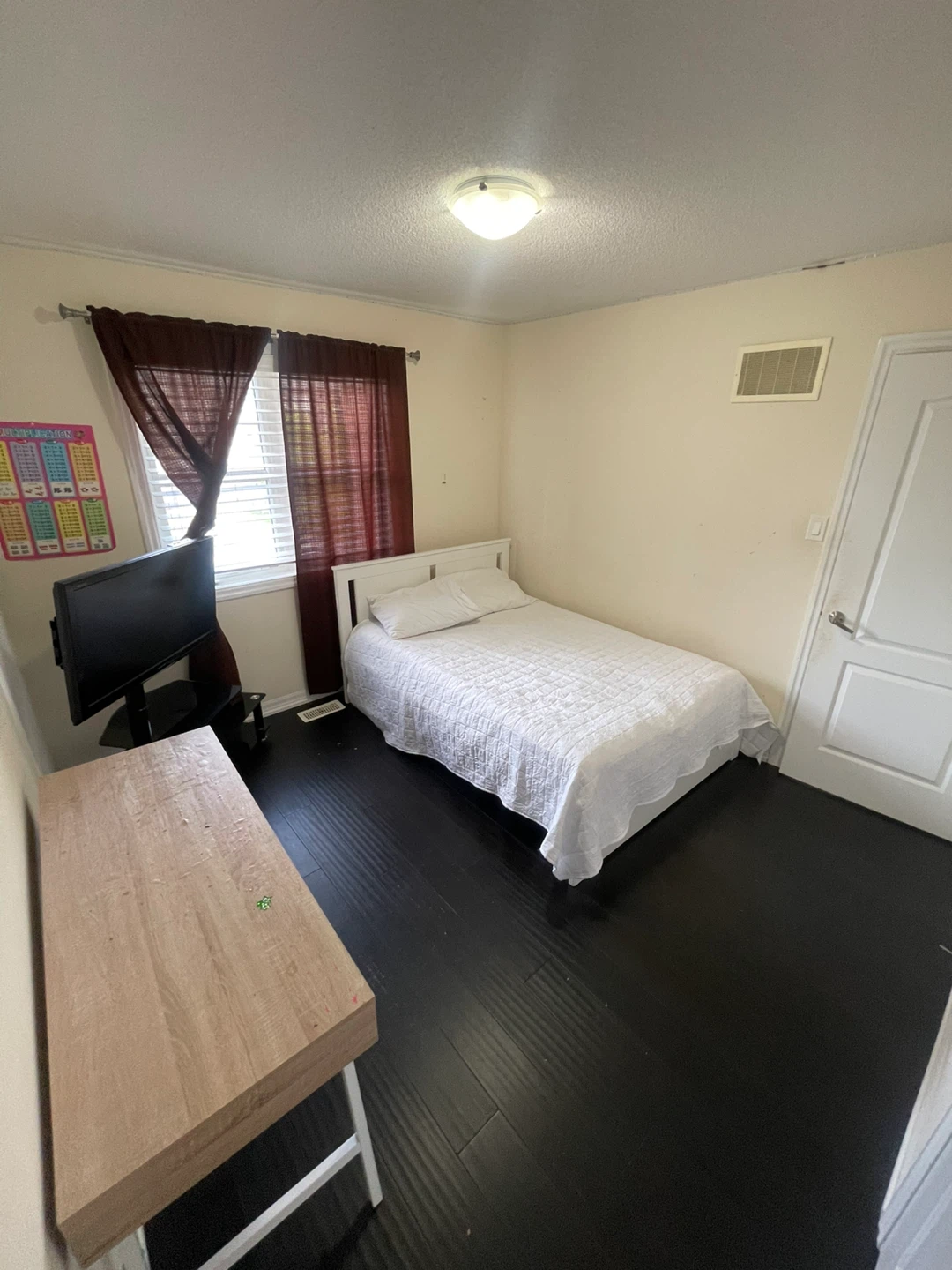 Room for rent - photo 2