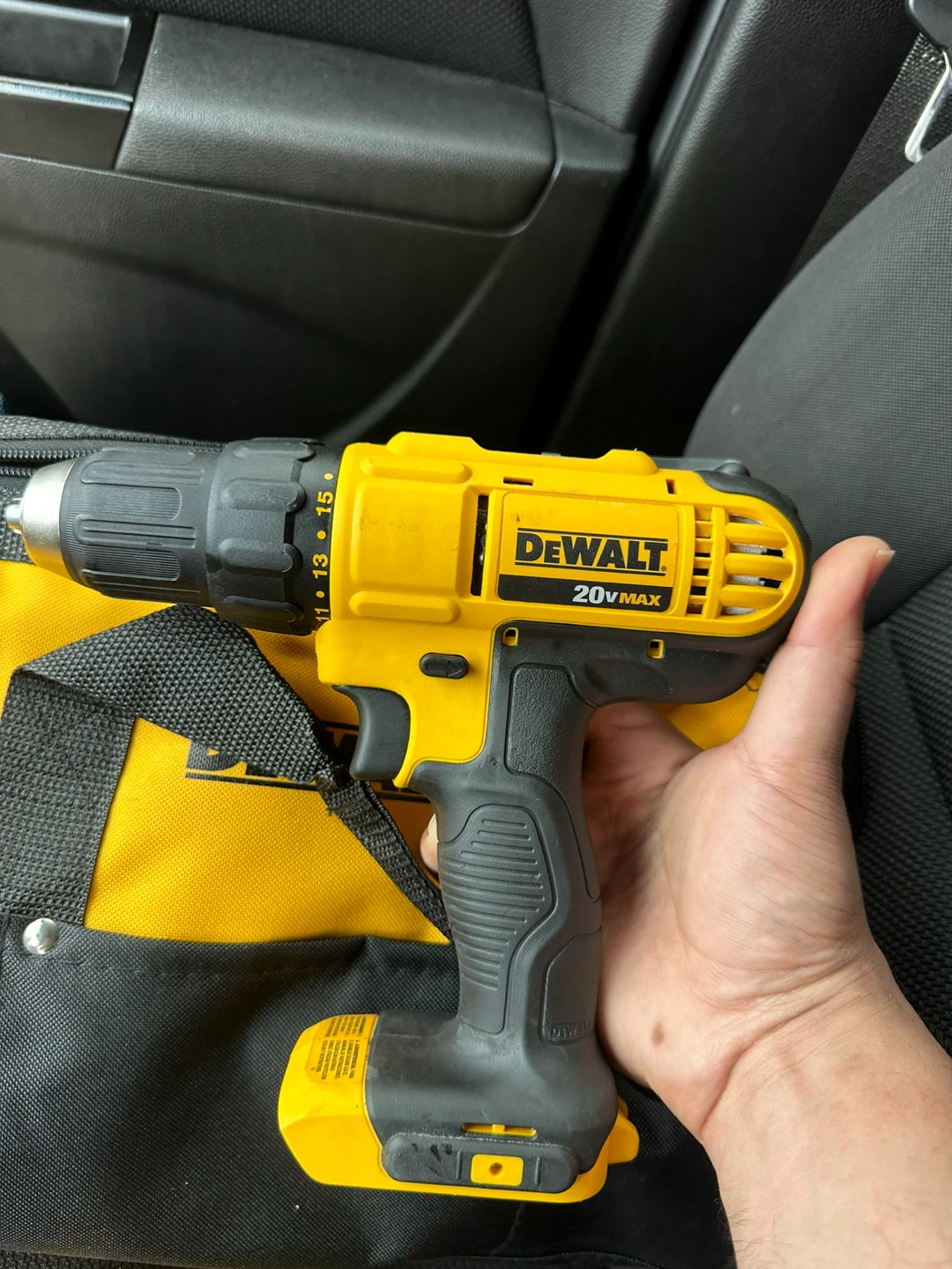 DEWALT 20V MAX Cordless Drill/Driver DCD771