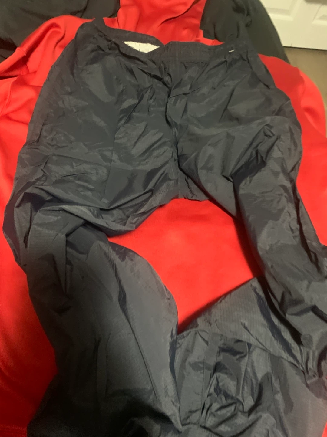$10 lol bean pants (M)