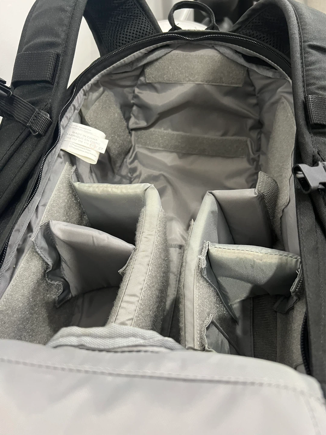 Lowepro Flipside 300 Camera Backpack - photo 2