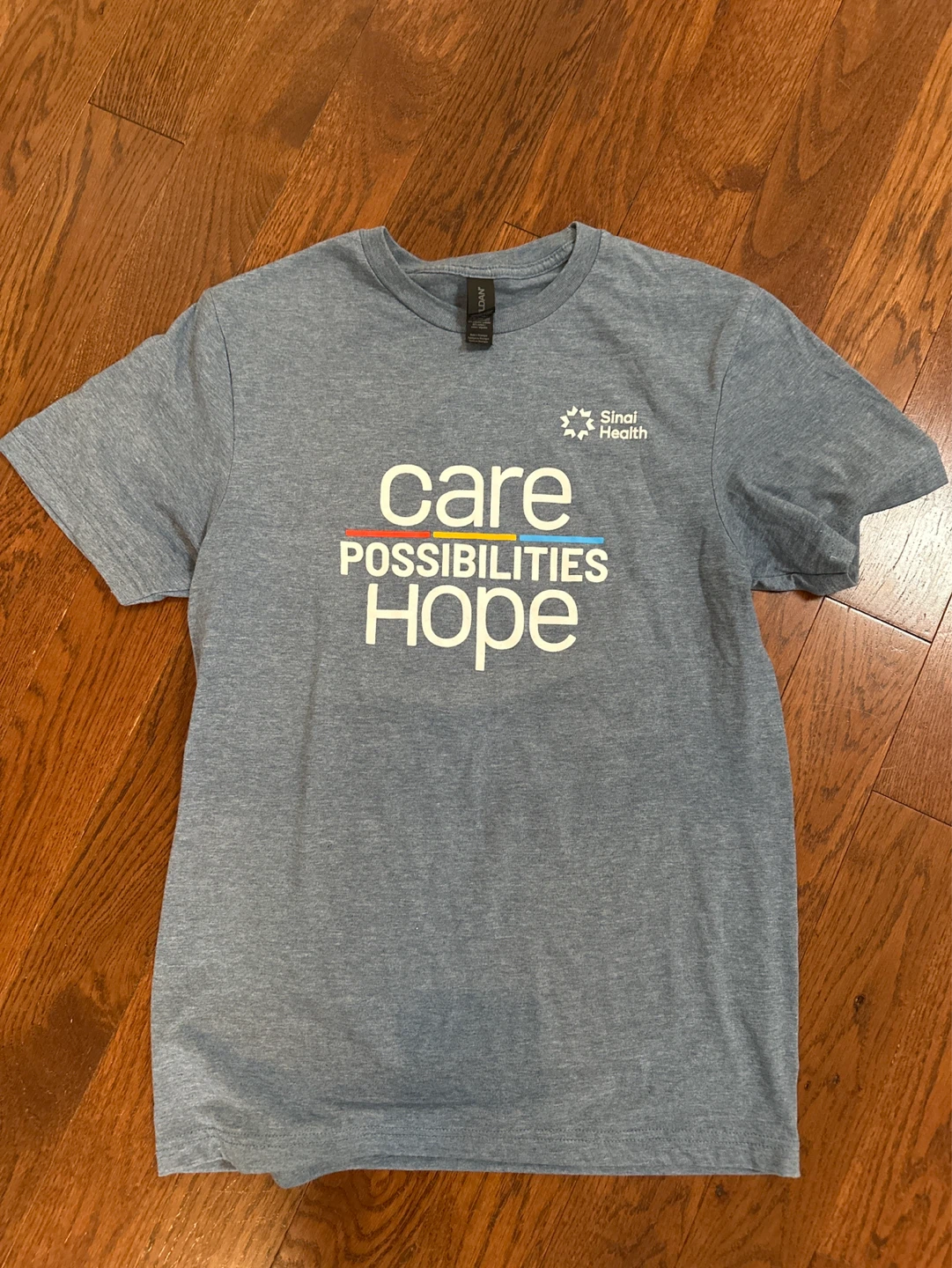 🆓 Sinai Health t-shirt