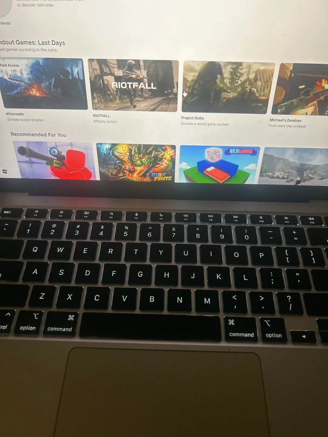 Apple MacBook Air - photo 3