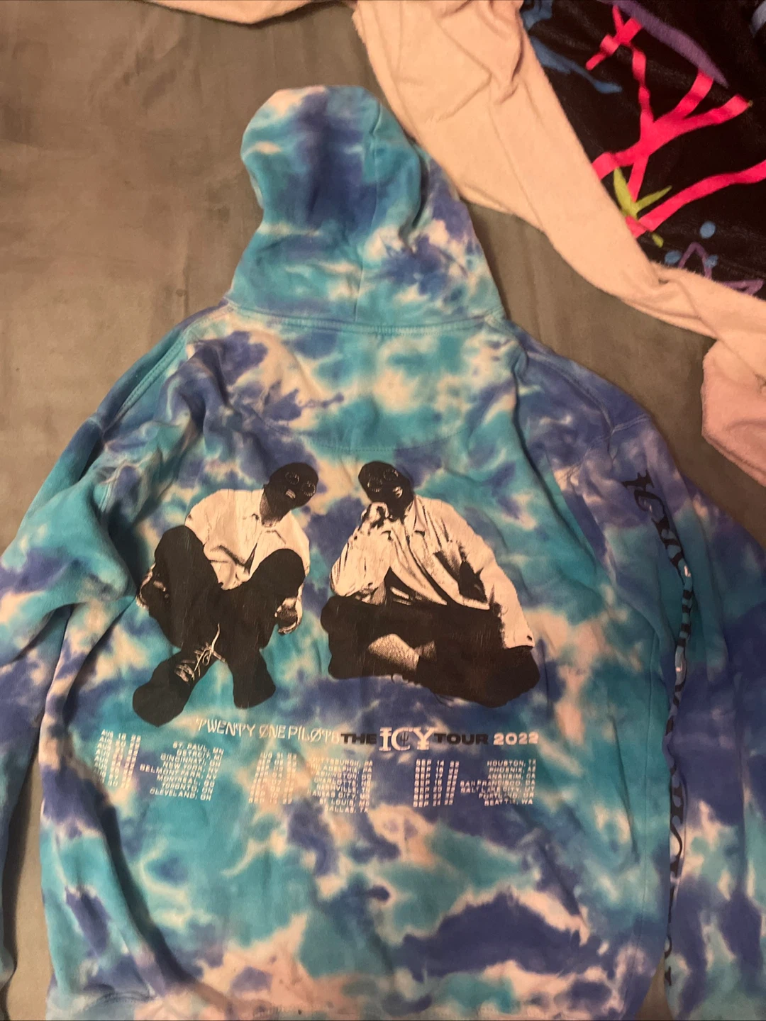 Twenty One Pilots The Icy Tour 2022 Tie Dye Hoodie - photo 2