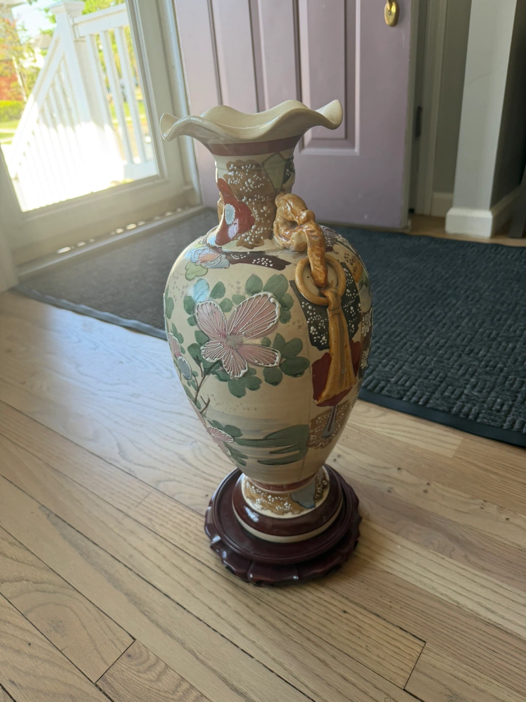 Vintage Oriental Vase with Figural Handles - photo 3
