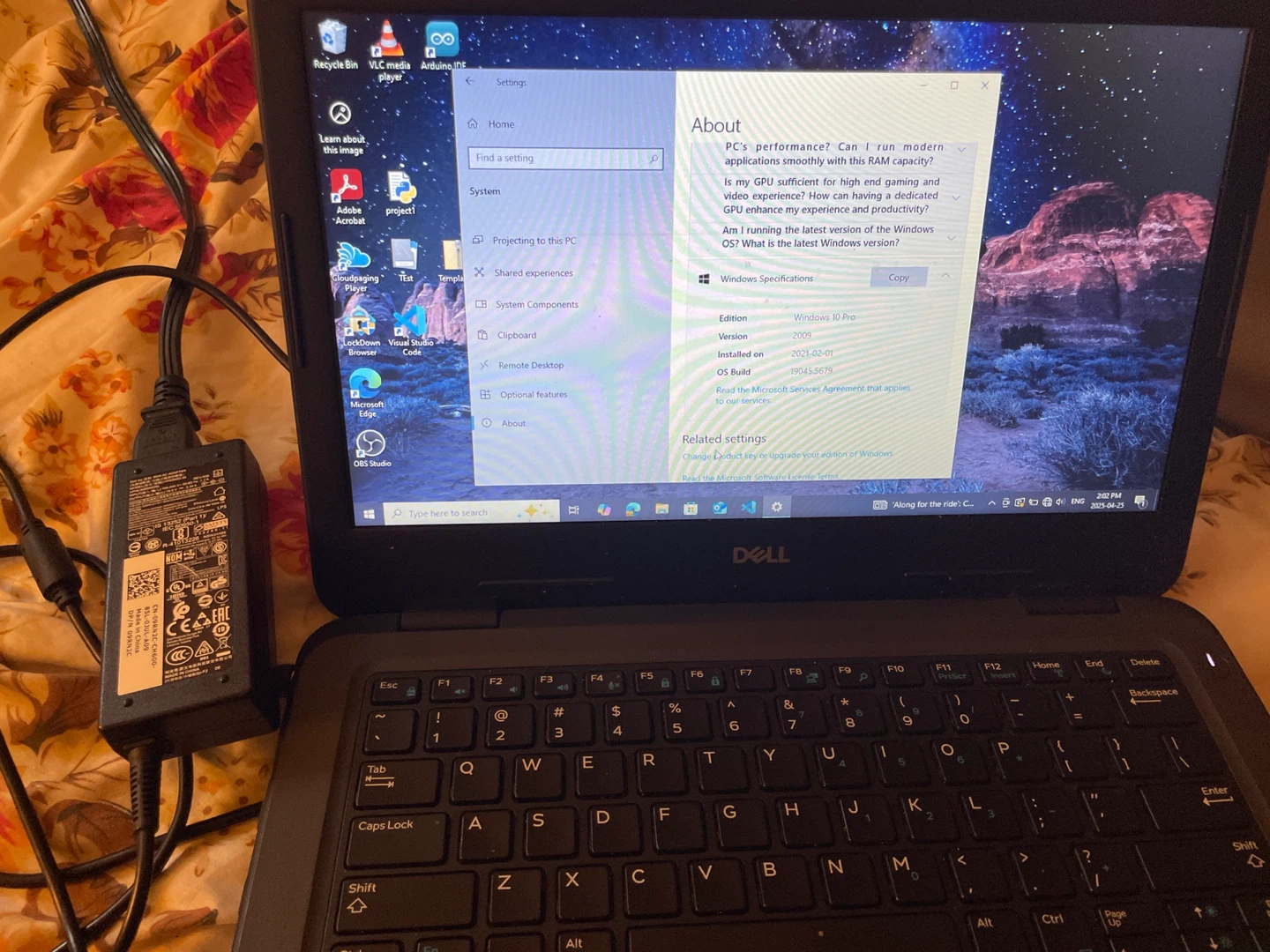 Dell Laptop 2009 Windows 10 Pro - photo 2