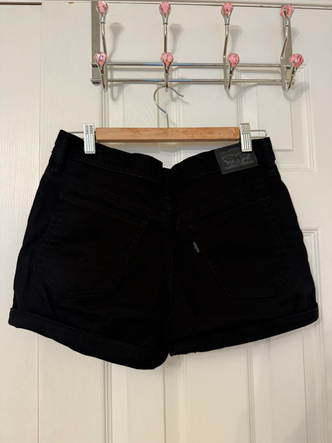 Levi Strauss Black Mid Length Shorts - photo 2