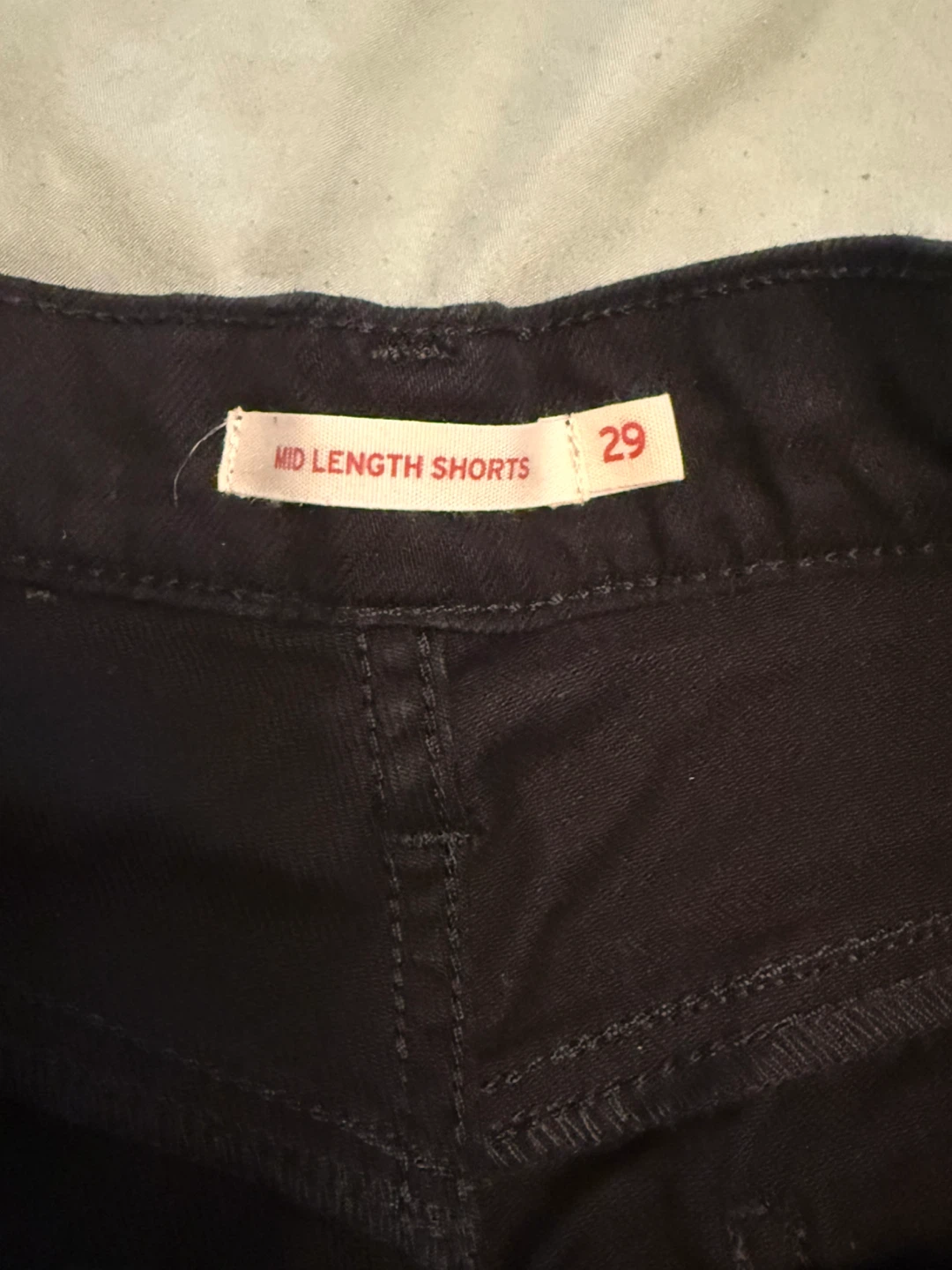 Levi Strauss Black Mid Length Shorts - photo 4