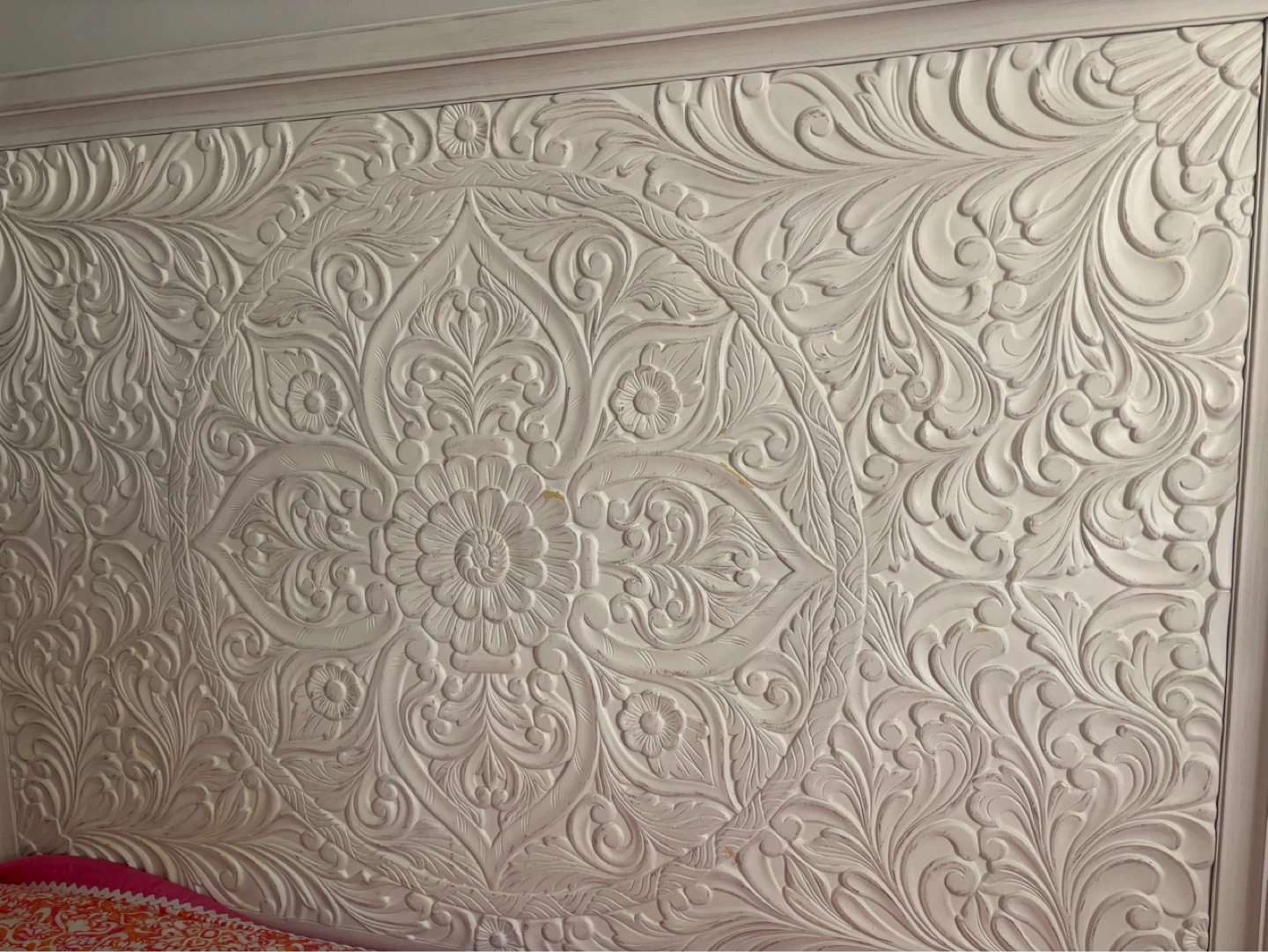 White Carved Headboard - photo 5