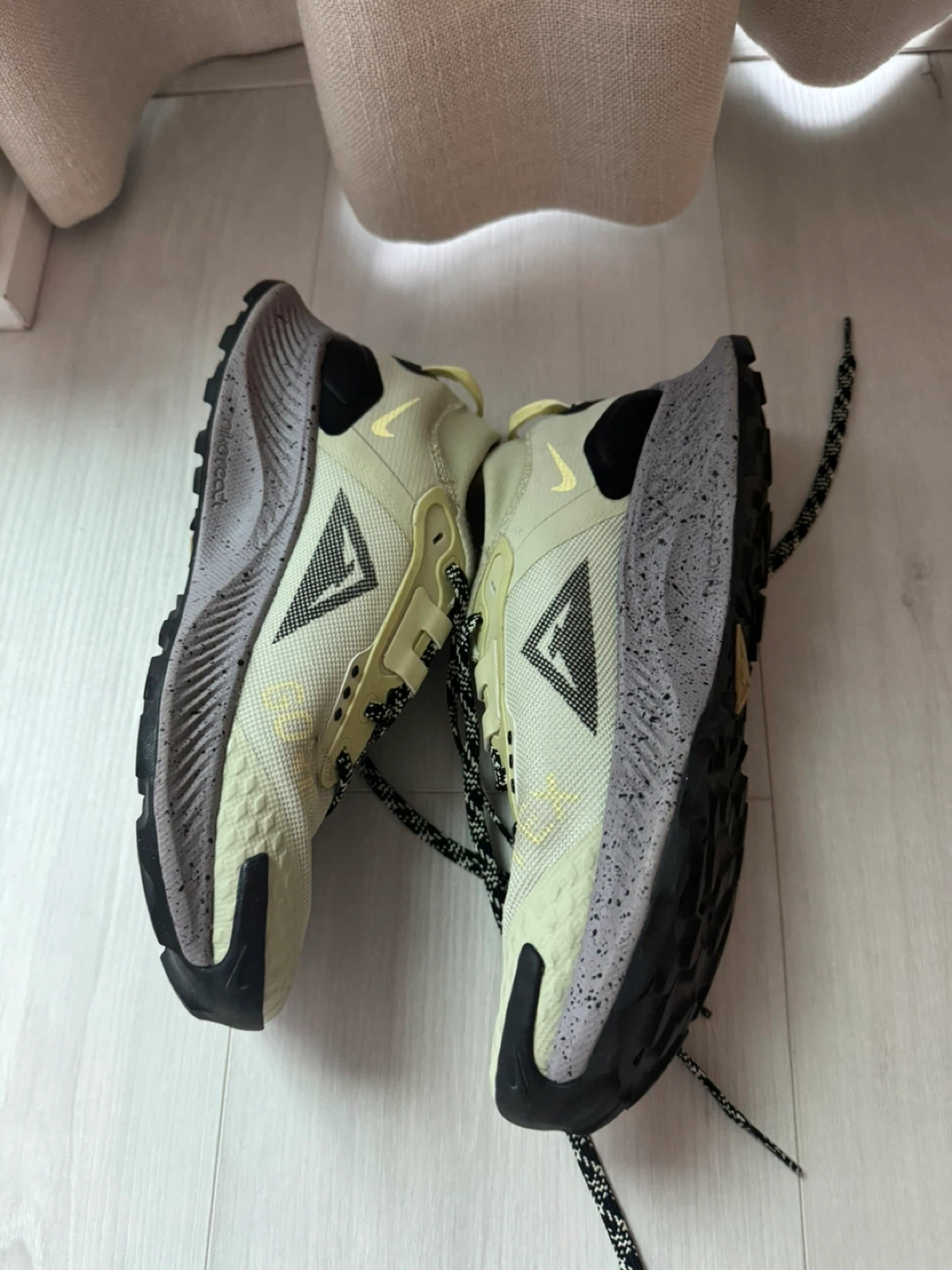 Women’s Nike Pegasus Goretex 7.5 - photo 2