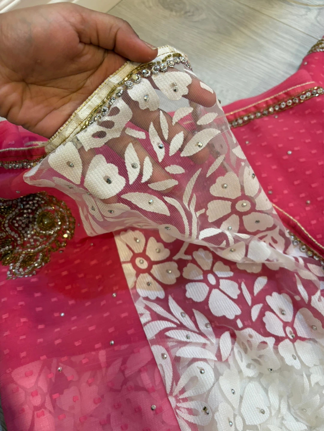 Pink and White Saree with Embellishments - photo 3
