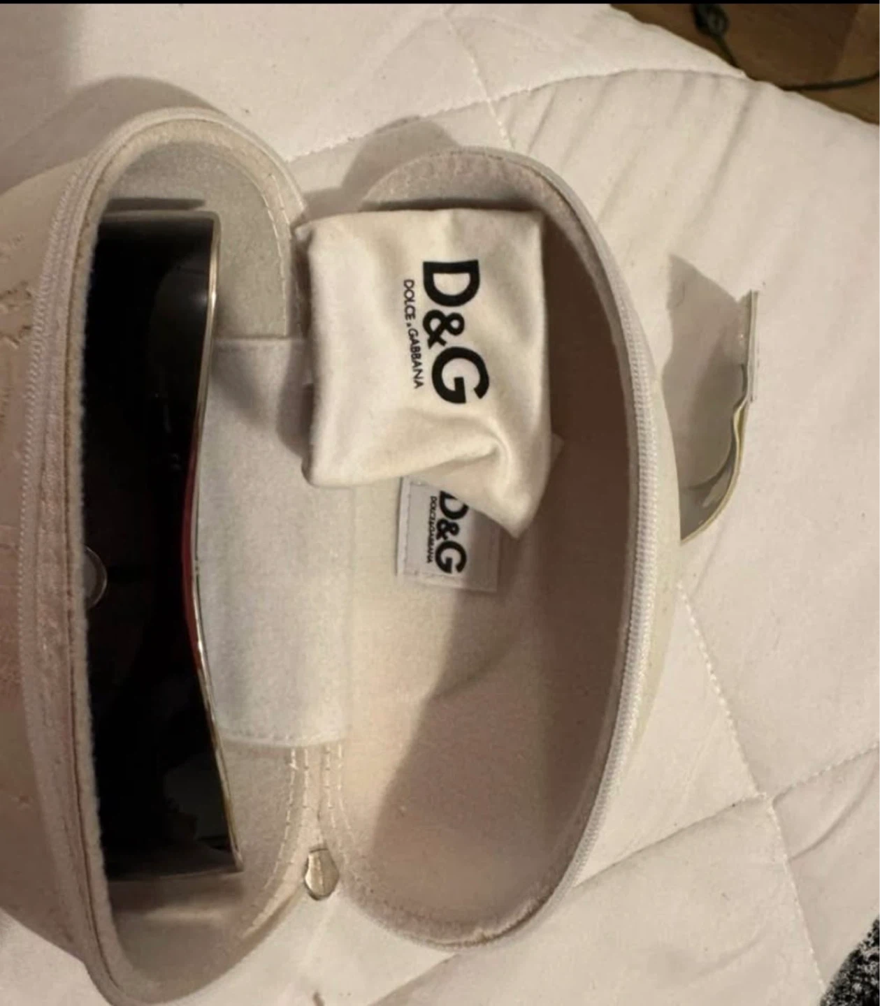 D&G Sunglasses with Rhinestones - photo 3