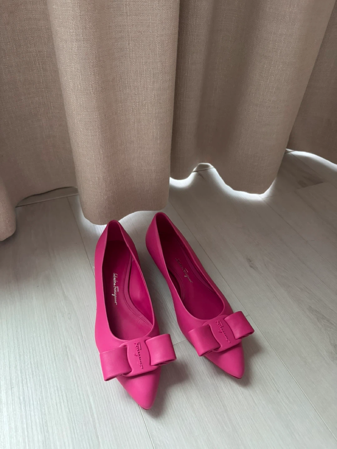 Salvatore Ferragamo shoes size 7 - photo 3