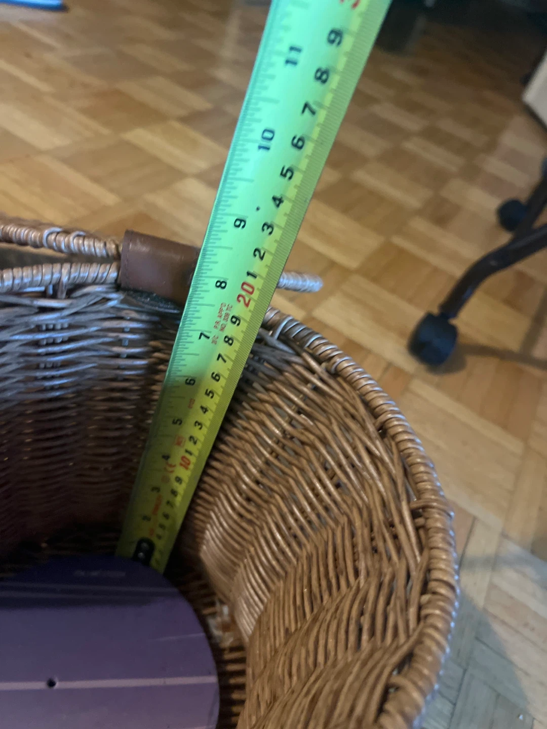 Wicker Bone-Shaped Basket - photo 5