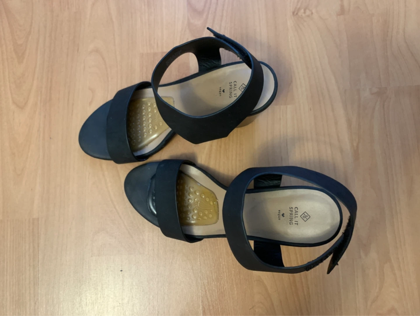 Call it Spring Black Block Heel Sandals - photo 2