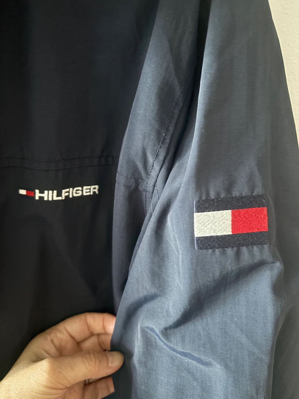 Tommy Hilfiger Bomber Jacket - Men's Size M - photo 4